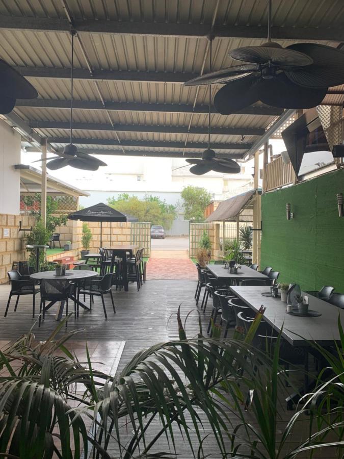 Riverside Hotel نورثام المظهر الخارجي الصورة